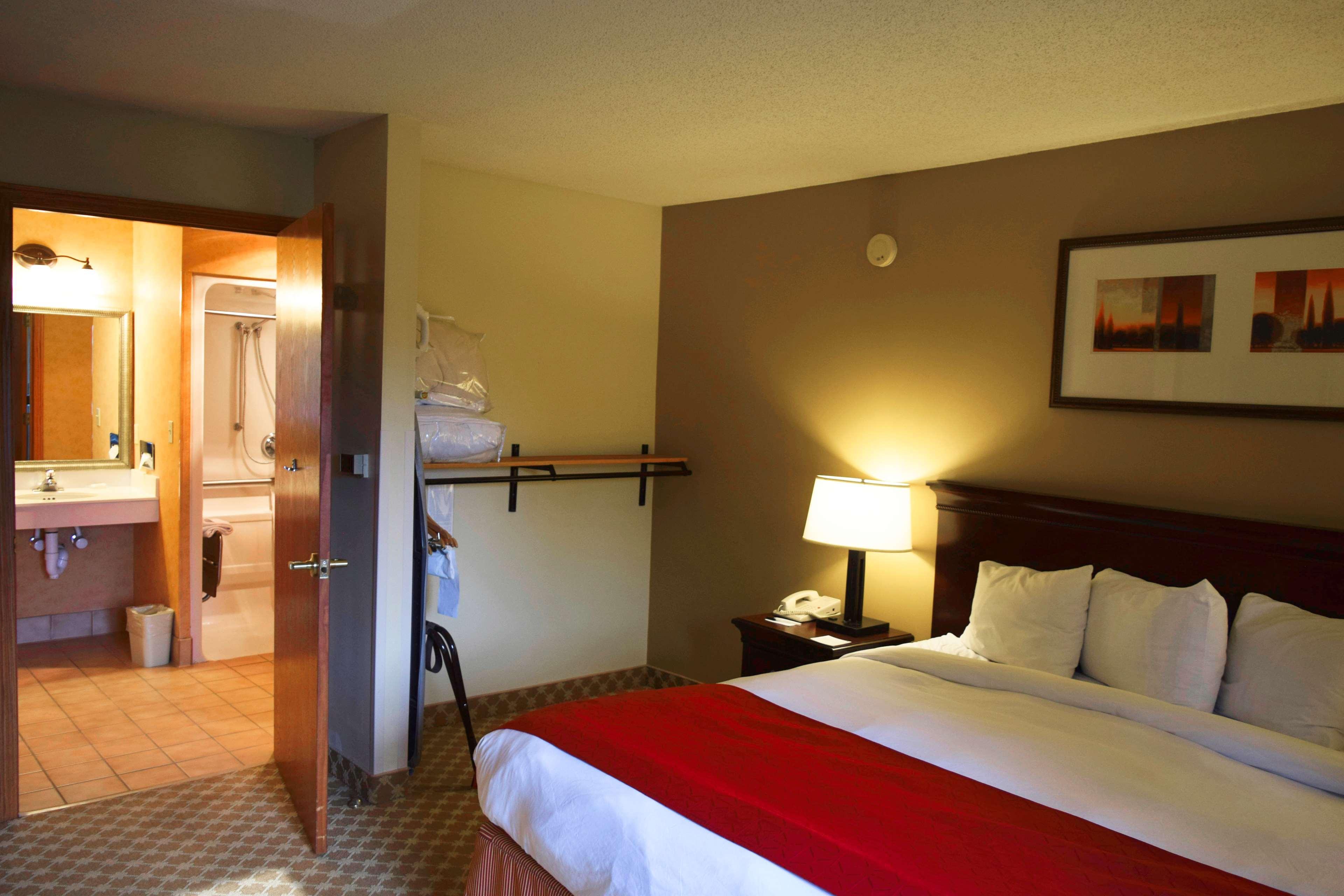 Country Inn & Suites By Radisson, Lincoln North Hotel And Conference Center, Ne Екстериор снимка